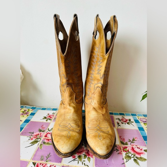 Vintage Tan Western Cowboy Cowgirl Leather Boots 9.5 10 - Picture 7 of 12
